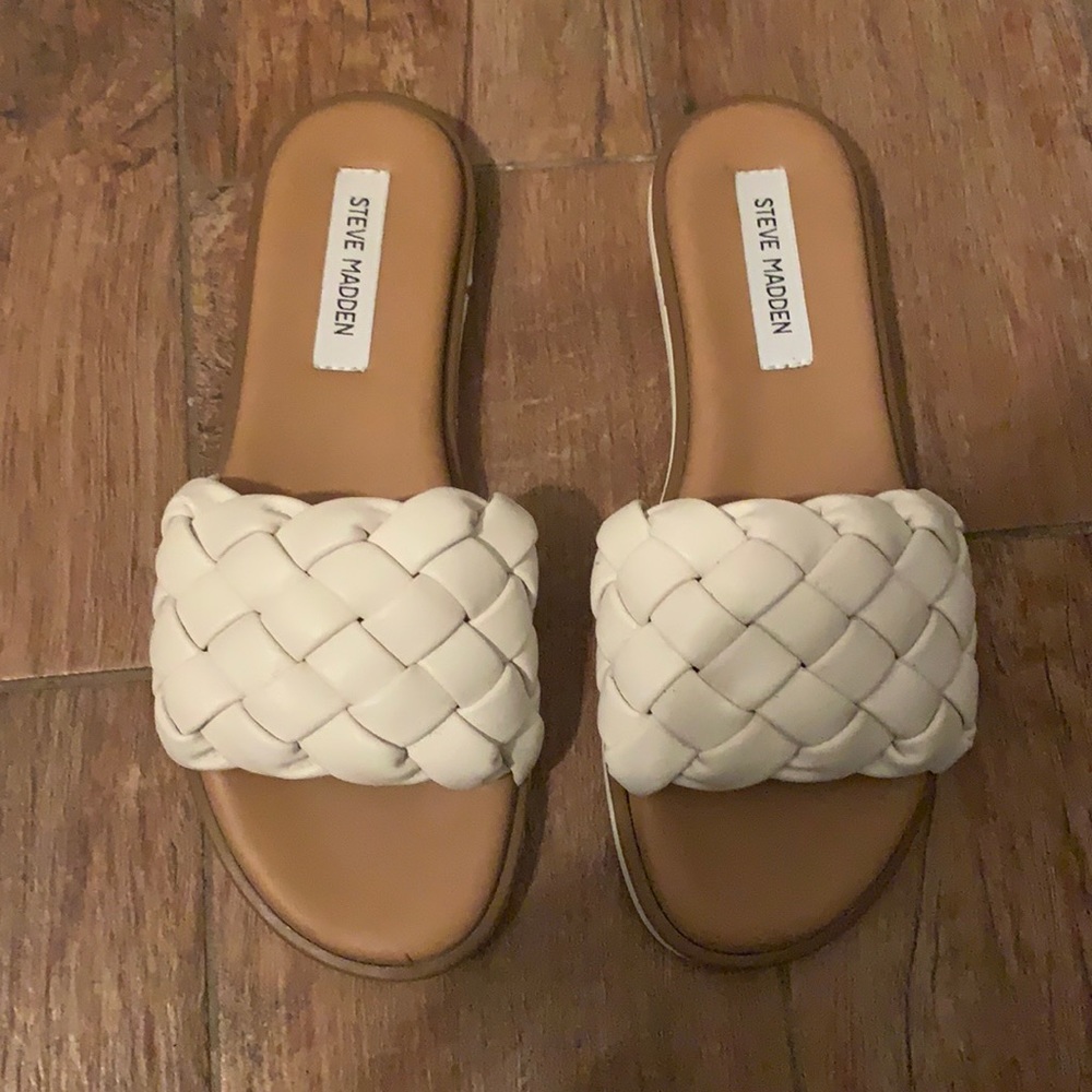 Steve madden sandals